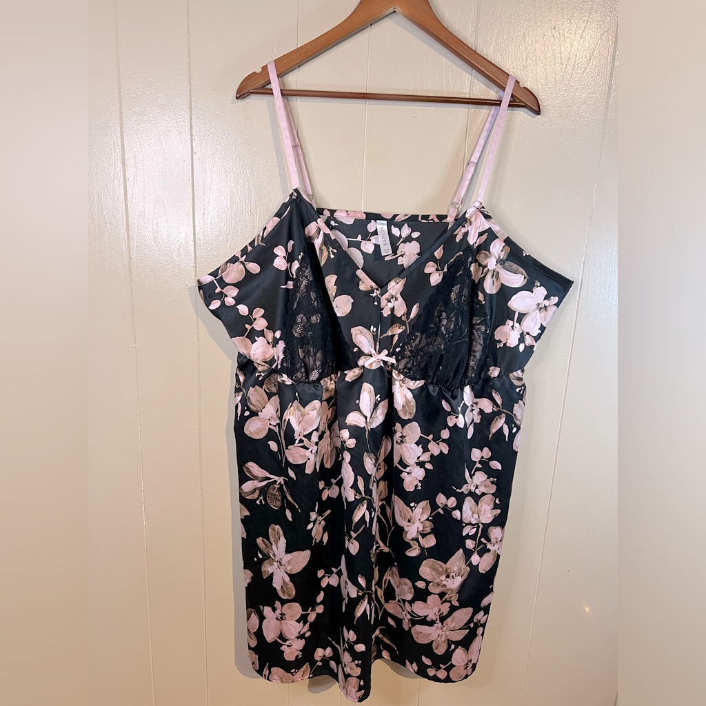 Cacique Floral Lace Baby Doll Night Gown